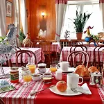 Logis Des Lacs Hotel Celles-sur-Plaine