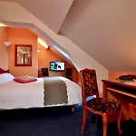 Logis & Restaurant Des Lacs