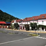 Logis Des Lacs Hotel Celles-sur-Plaine