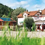 Hotel Logis Des Lacs