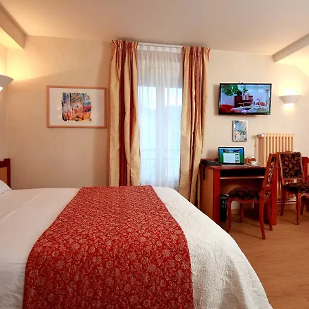 Logis & Restaurant Des Lacs