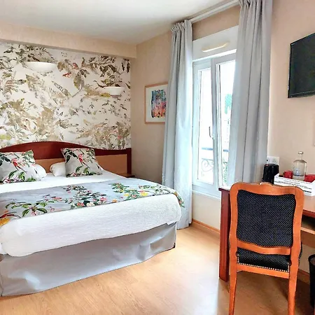 Logis & Restaurant Des Lacs Celles-sur-Plaine