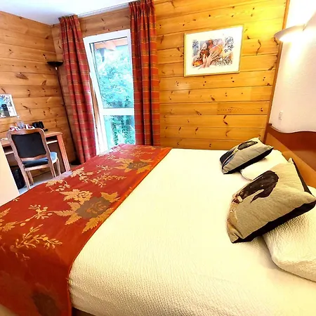Logis & Restaurant Des Lacs 3* Celles-sur-Plaine