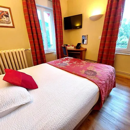 Hotel Logis & Restaurant Des Lacs Celles-sur-Plaine