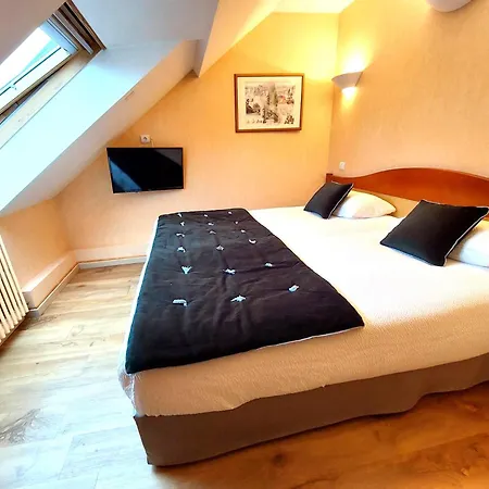 Logis & Restaurant Des Lacs 3*