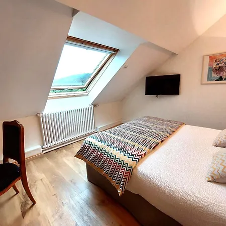 Hotel Logis & Restaurant Des Lacs 3*