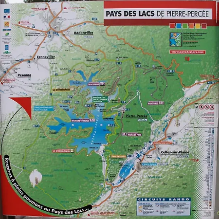 Logis & Restaurant Des Lacs Celles-sur-Plaine