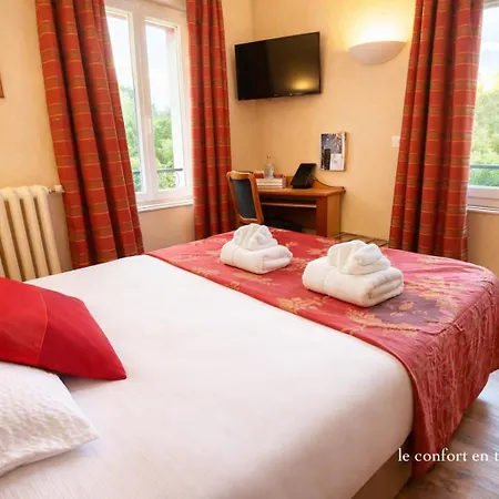 Logis & Restaurant Des Lacs Celles-sur-Plaine