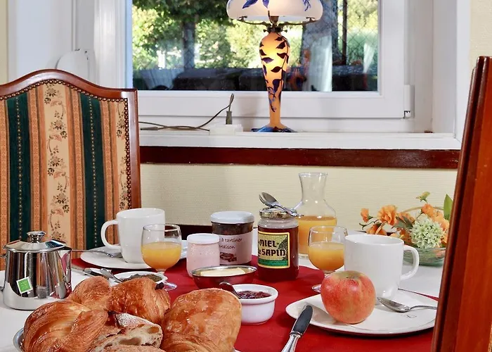 Logis & Restaurant Des Lacs 3* Celles-sur-Plaine