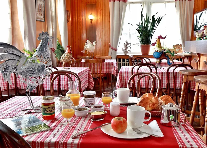 Logis & Restaurant Des Lacs Hotel Celles-sur-Plaine