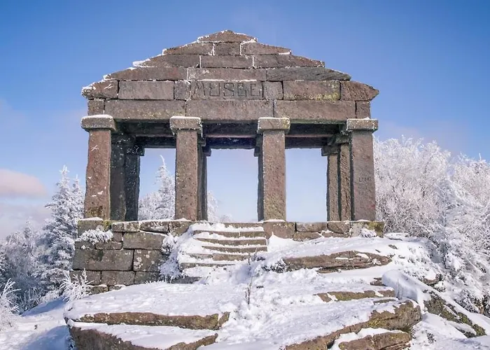 Logis Des Lacs 3* Celles-sur-Plaine