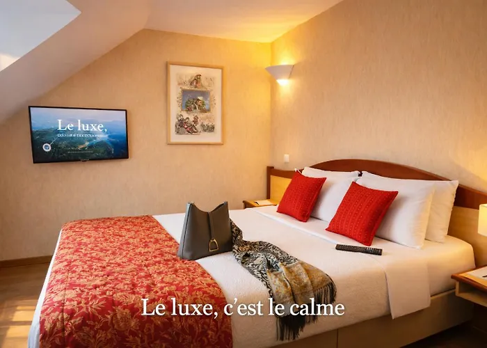 Logis & Restaurant Des Lacs Hotel