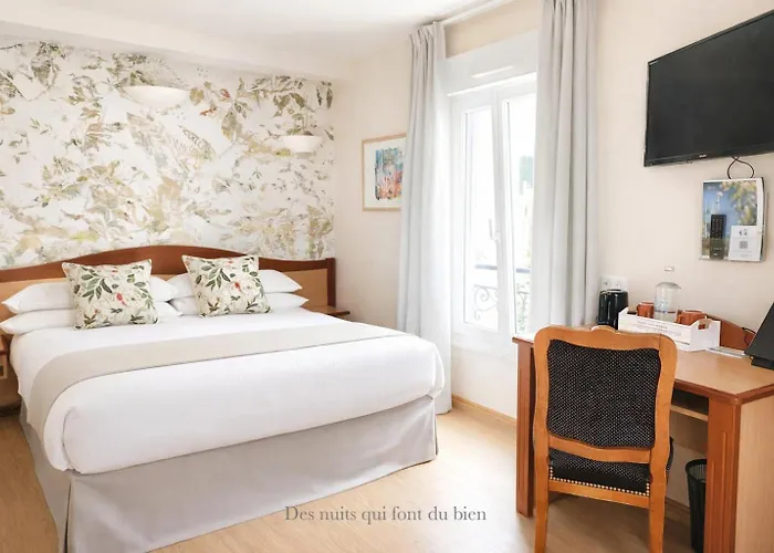 Logis & Restaurant Des Lacs 3*