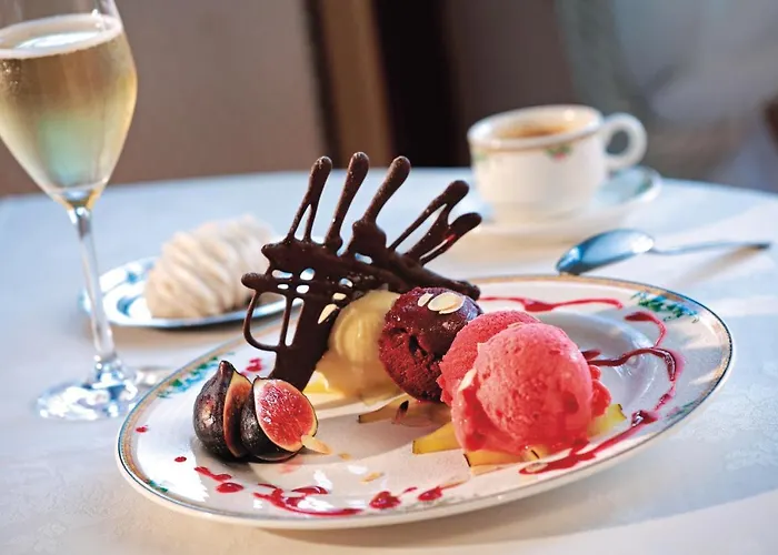 Logis & Restaurant Des Lacs Hotel Celles-sur-Plaine